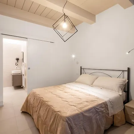 アパート Mazzini 66